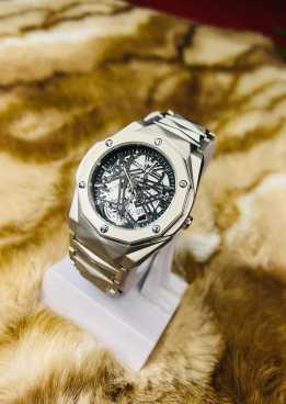 HUBLOT SW-99 SILVER CHAIN BLACK DIAL